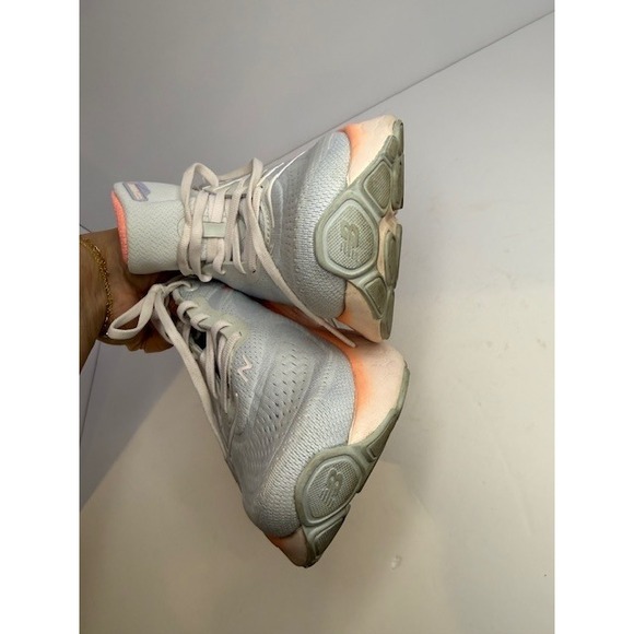 New Balance Fresh Foam X More v4 Grey Peach Running Shoes WMORCM4 Womens 8.5 - Picture 3 of 10